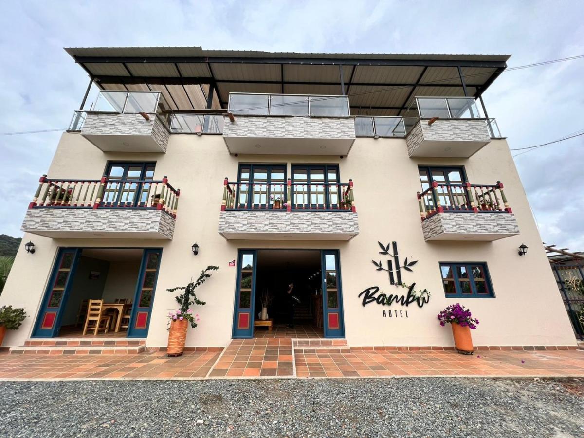 Hotel Bambu Guatapé Eksteriør billede