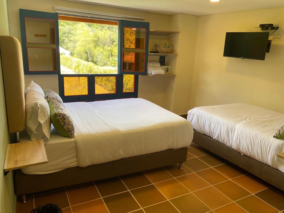 Hotel Bambu Guatapé Eksteriør billede