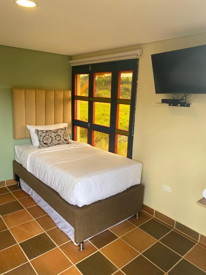 Hotel Bambu Guatapé Eksteriør billede