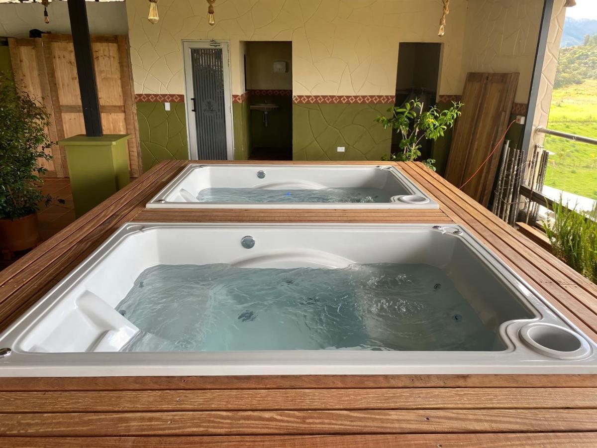 Hotel Bambu Guatapé Eksteriør billede