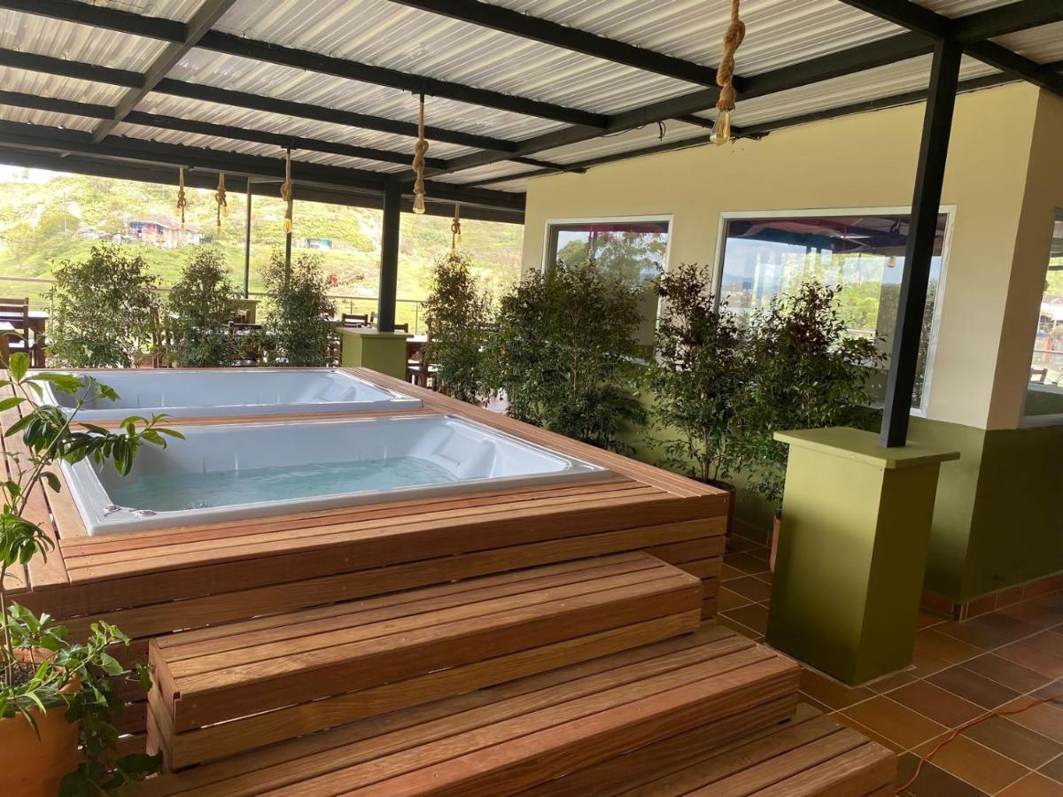 Hotel Bambu Guatapé Eksteriør billede